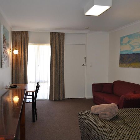 Augusta Courtyard Motel พอร์ตออกัสตา ภายนอก รูปภาพ